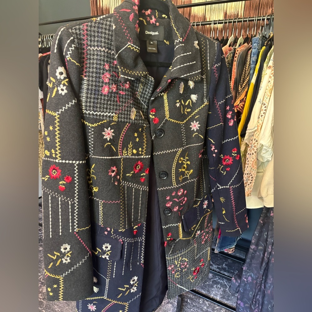 DESIGUAL Abrig Penny Black Floral Patchwork Wool Coat - Picture 3 of 12